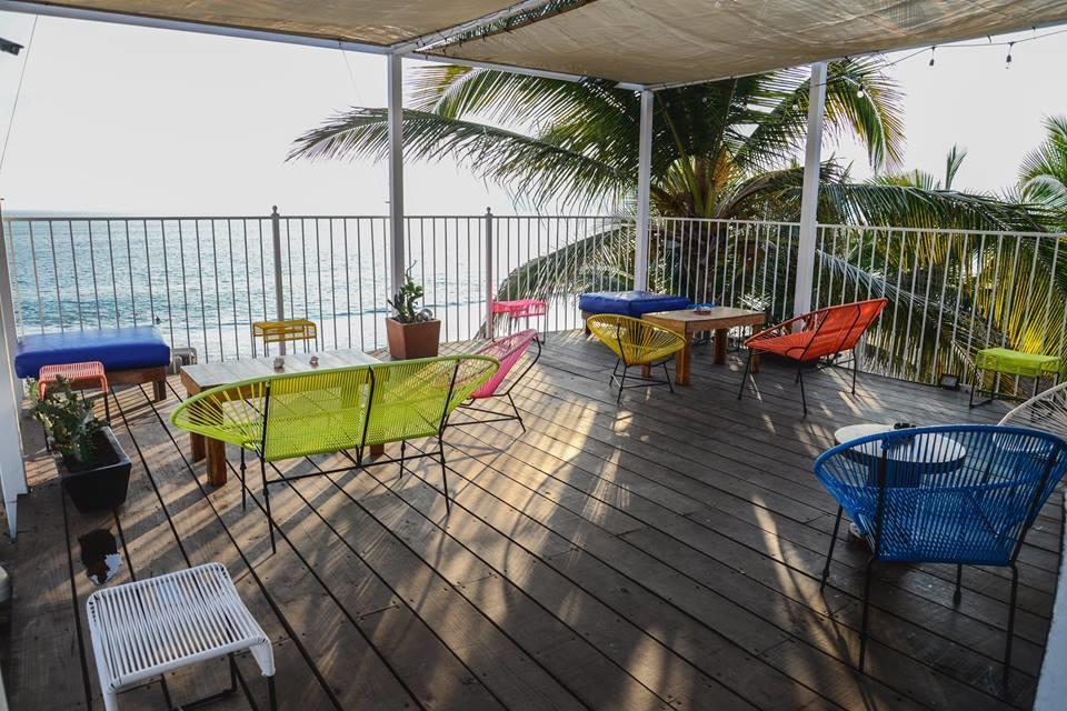 Hostal Olas Altas 曼萨尼约 外观 照片