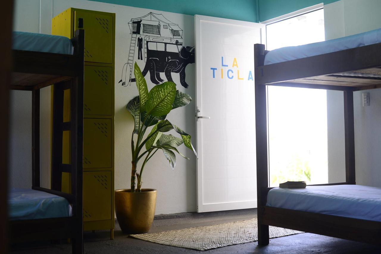 Hostal Olas Altas 曼萨尼约 外观 照片